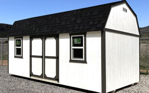 white barns with loft