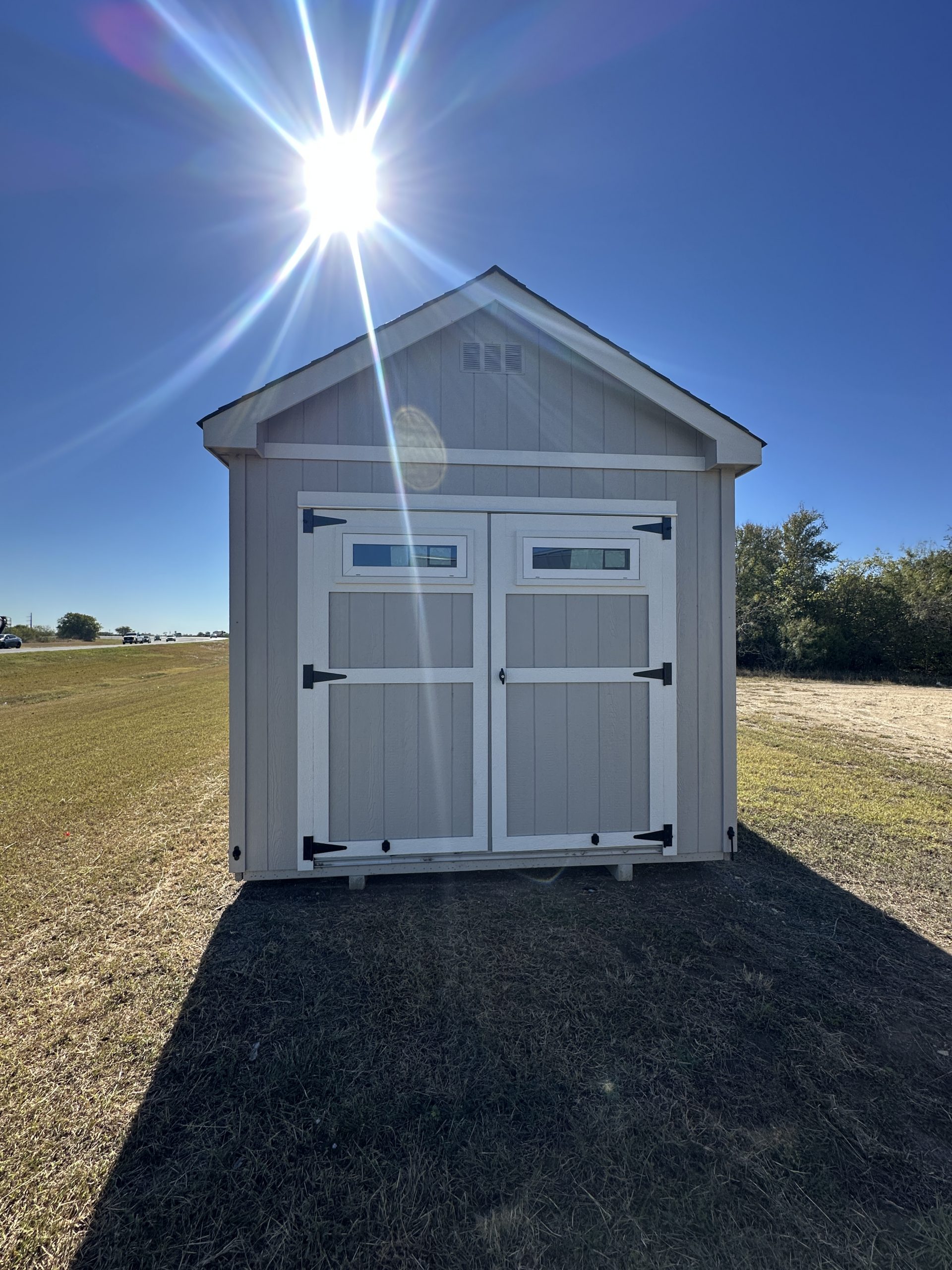 10×16 Chalet – Light Gray