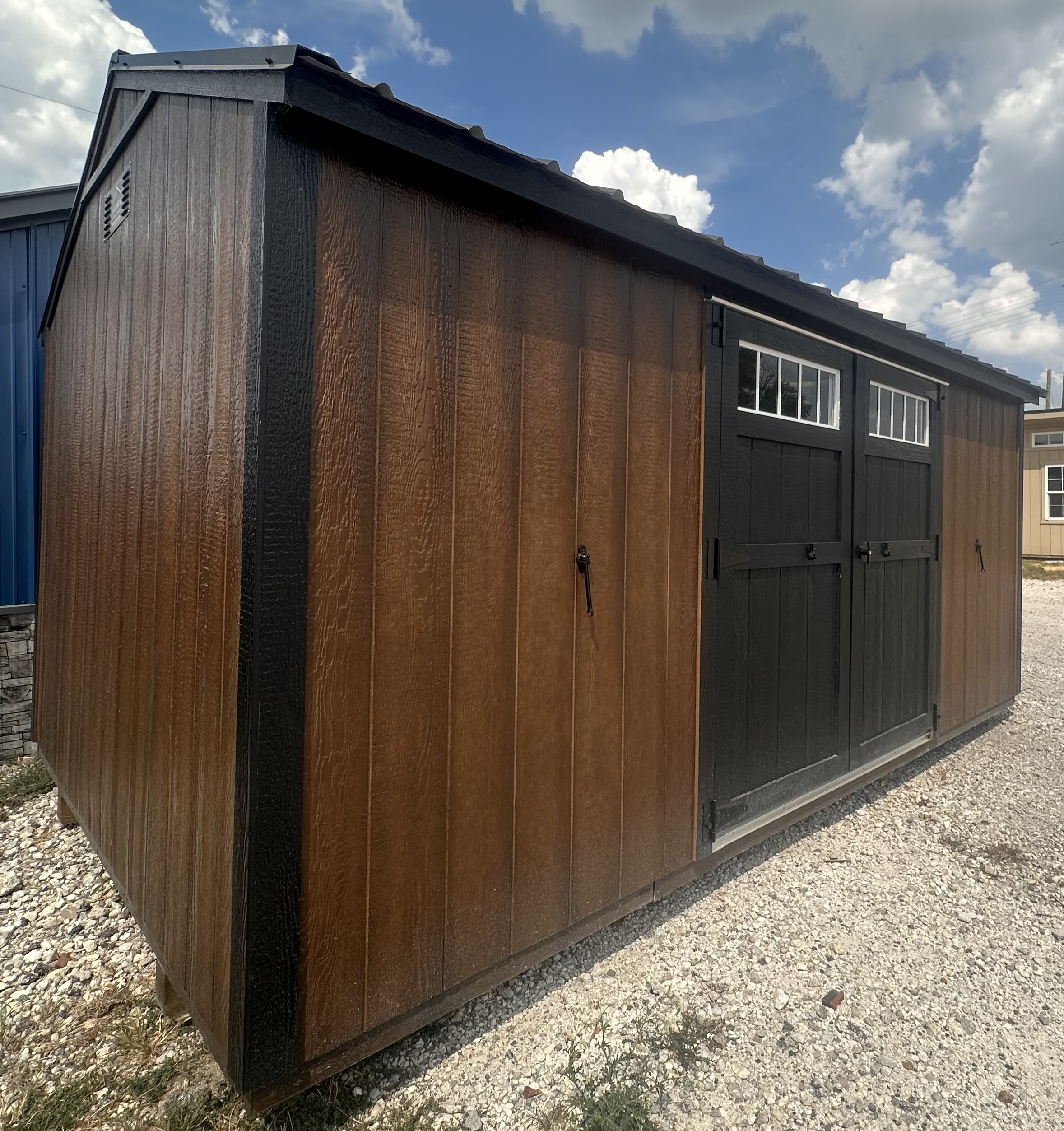 10×16 Utility Shed – Chestnut Stain