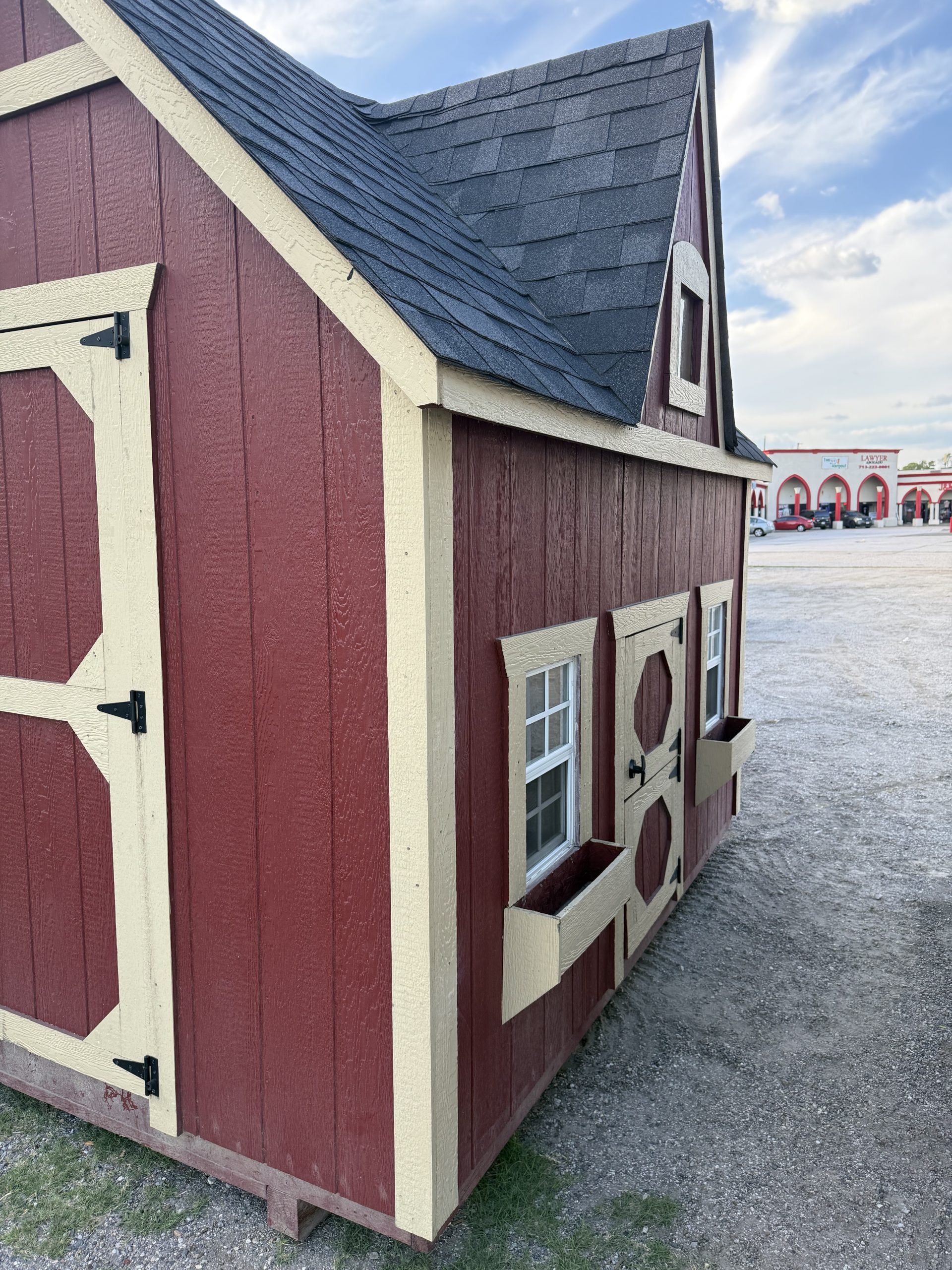 8x10 Victorian Playhouse - Mountain Red